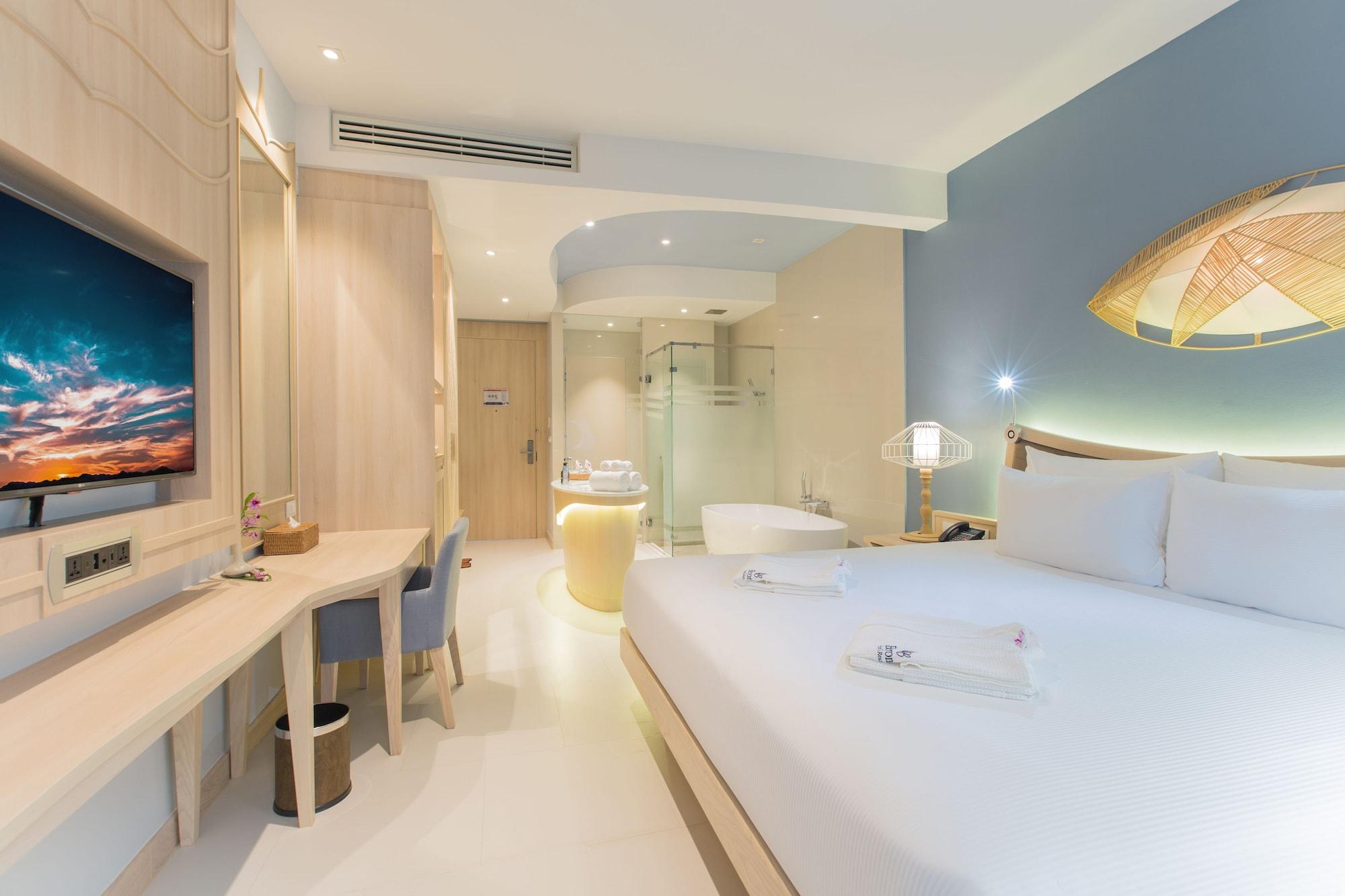 Beyond Patong Hotell Exteriör bild