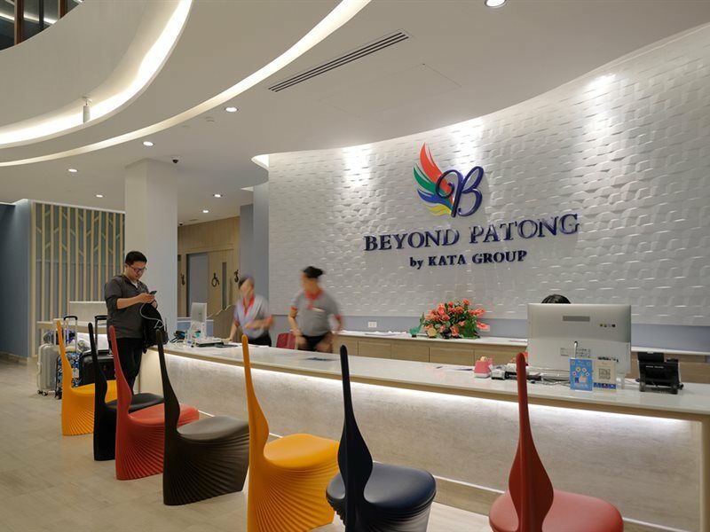 Beyond Patong Hotell Exteriör bild